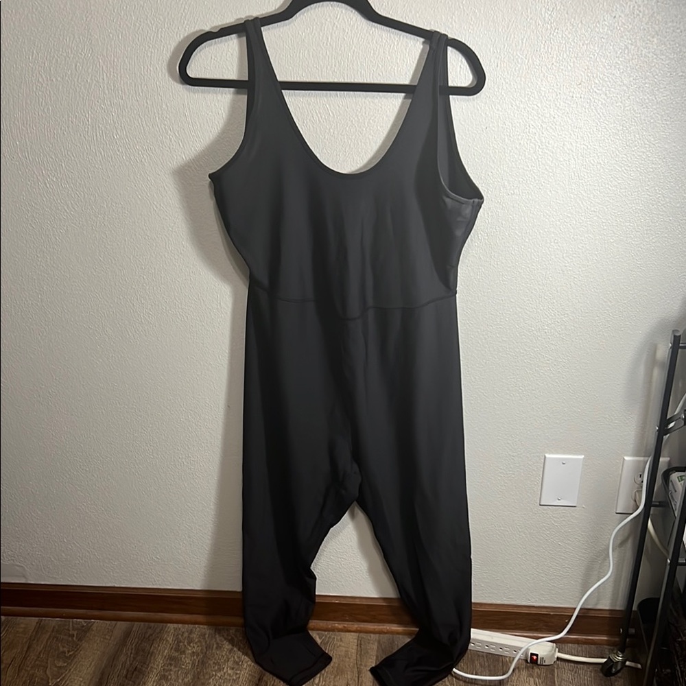 Black Sleeveless Jumpsuit